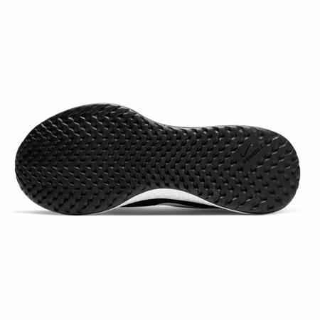 Buty do biegania Nike Revolution 5 czarno-białe BQ5671 003